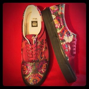 VANS Vault x Opening Ceremony Satin Floral Era LX